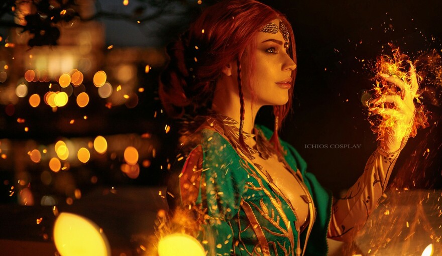 Watch bright cosplay of Triss from The Witcher (18+)